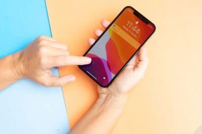 ¿Cuál es la diferencia entre un iPhone original y un clon?