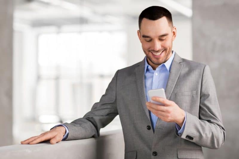 celular 104 teléfonos más esperados de 2025 en Argentina