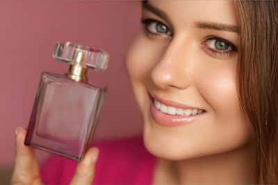 Top perfumes femeninos favoritos para usar todos los días según las argentinas