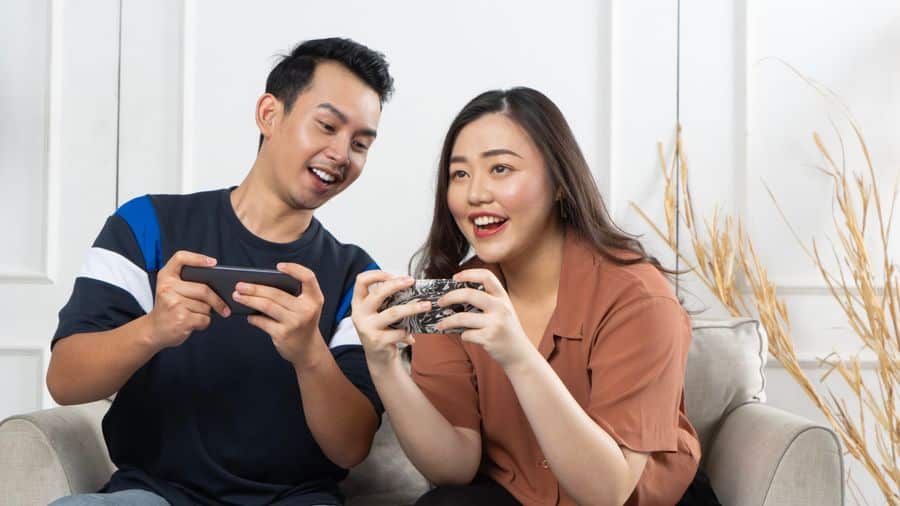 Celulares ASUS gamer con pantalla y batería