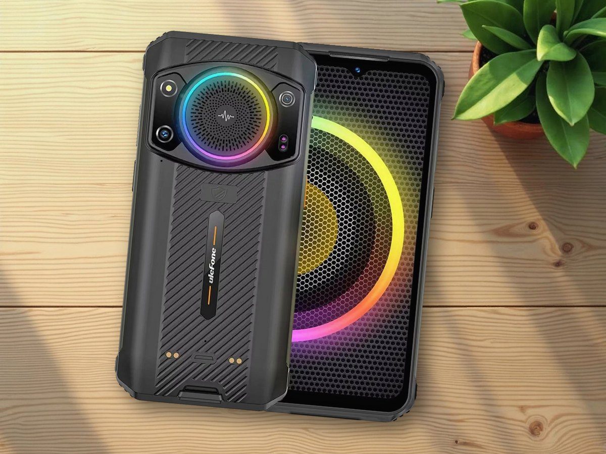 Ulefone Armor 21 sobre una mesa